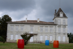 Facade du Chateau Condat